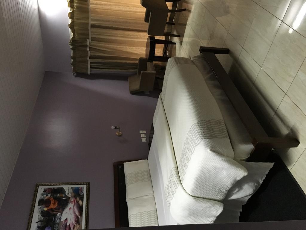 Crismon Hotel Тема Екстериор снимка